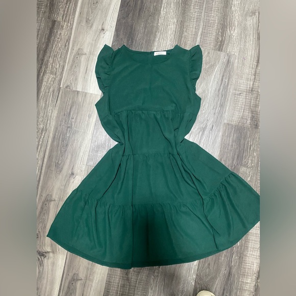 NWOT Dark Green Medium Midi Short sleeves Women Dress - Picture 5 of 6